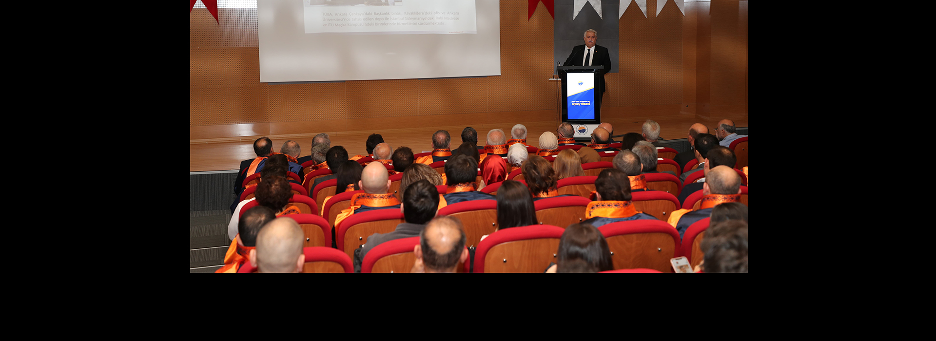 Başkan Şeker, Sinop Üniversitesi'nde Akademik Yıl Açılış Dersi Verdi