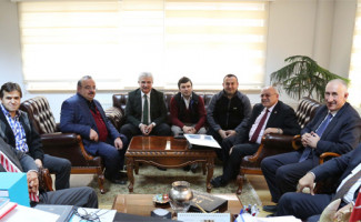 Kastamonu Belediye Başkanı Tahsin Babaş ve Beraberindeki Heyet TÜBA Başkanı Prof. Acar’ı Ziyaret Etti