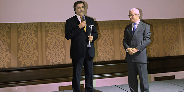 TÜBA Konsey Üyesi Prof. Dr. Fahrettin KELEŞTEMUR, Bayındır Sağlık Grubu “2013 Bilim Ödülü”nü Aldı
